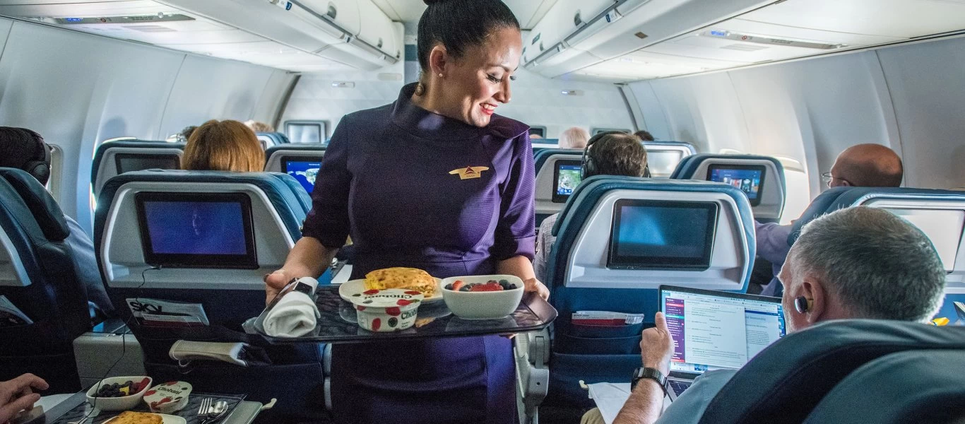  Η Delta Air Lines Τιμωρεί τους ανεμβολίαστους: 200$ επιπλέον στις ασφαλιστικές κρατήσεις κάθε μήνα